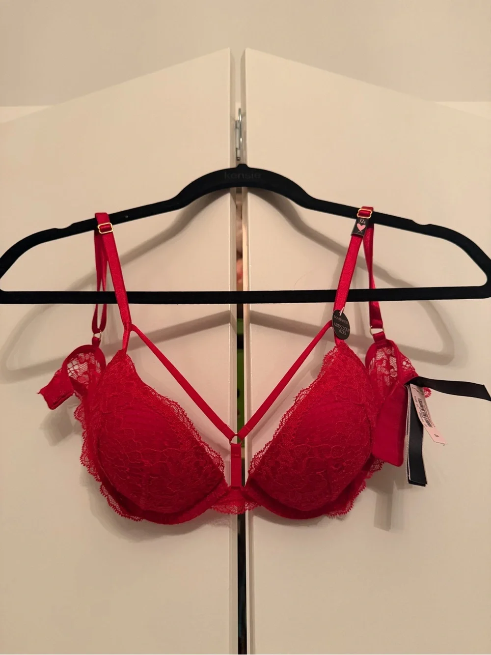Victoria's Secret Red Lace Bombshell Push-Up Bra